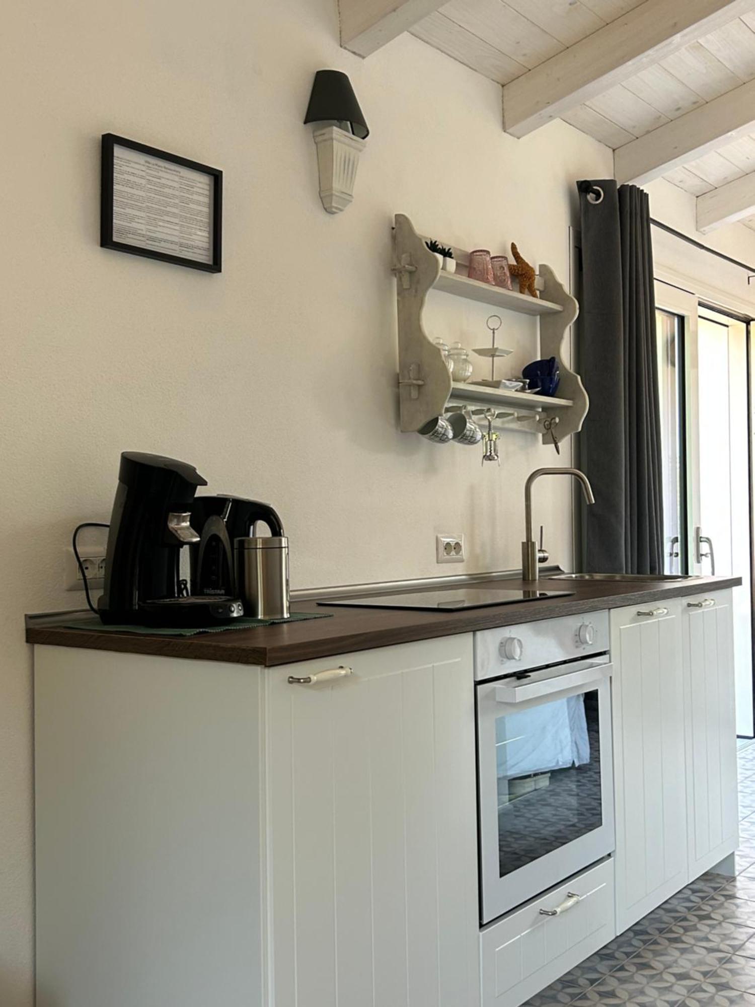La Piana Holiday House Bassacutena Екстериор снимка