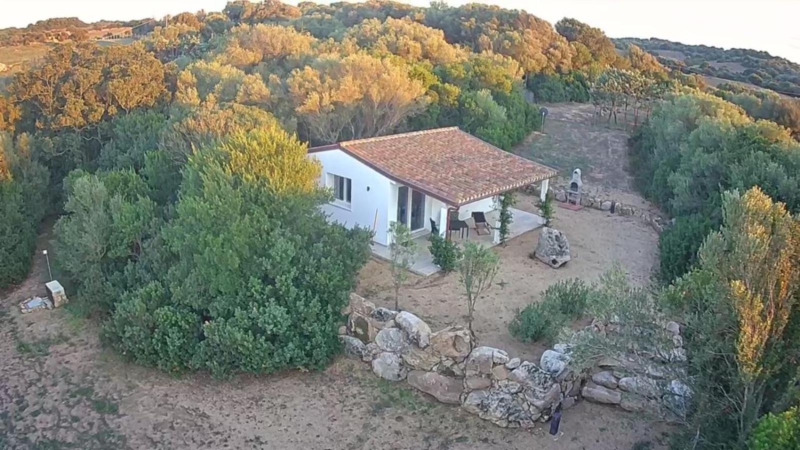 La Piana Holiday House Bassacutena Екстериор снимка