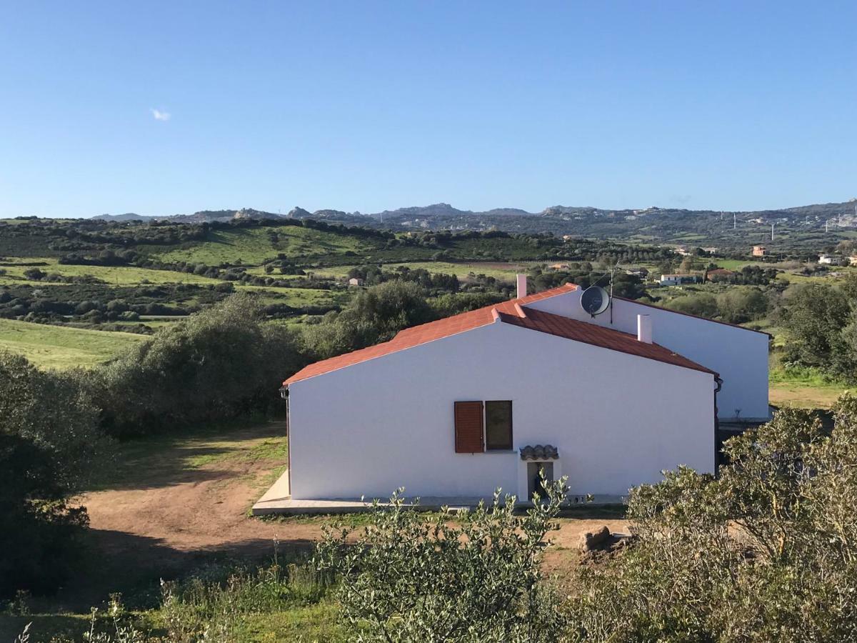 La Piana Holiday House Bassacutena Екстериор снимка