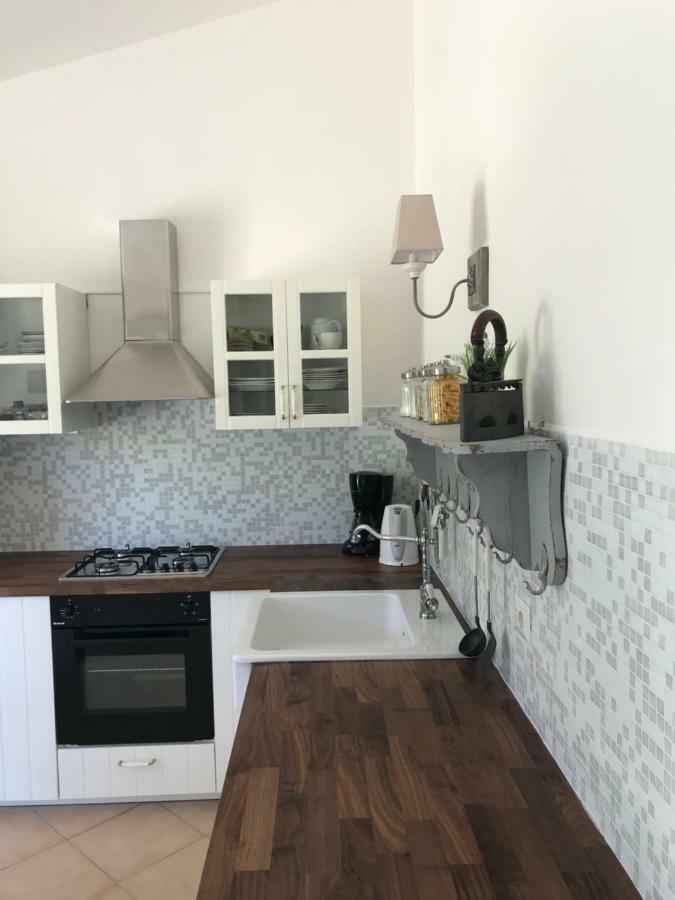 La Piana Holiday House Bassacutena Екстериор снимка